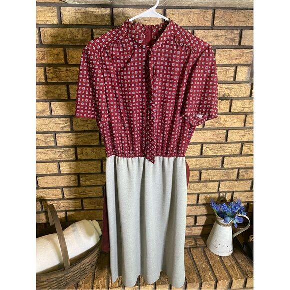 Leslie Fay Dress Suit 2 Piece - Picture 2 of 11